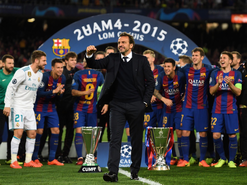 勤奋让他在 勤奋让他在